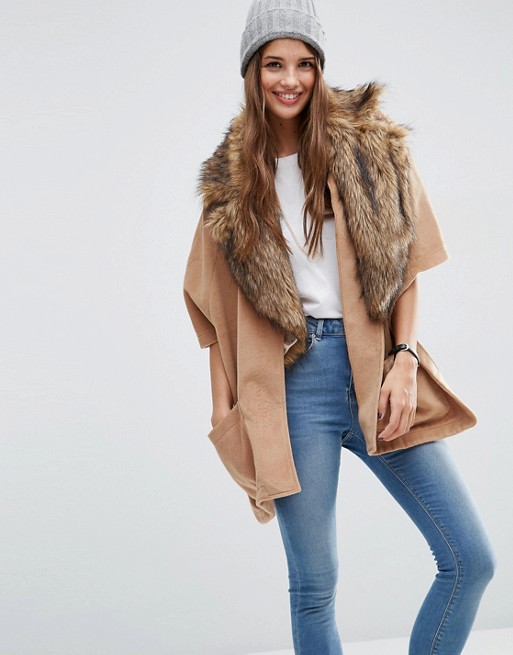6464557-1-camel
