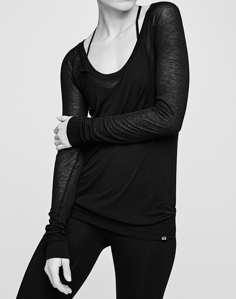 VYAYAMA_LS3001_TRANSPARENT_LS_BLACK_ON_FIGURE_1072_CROP_1024x1024